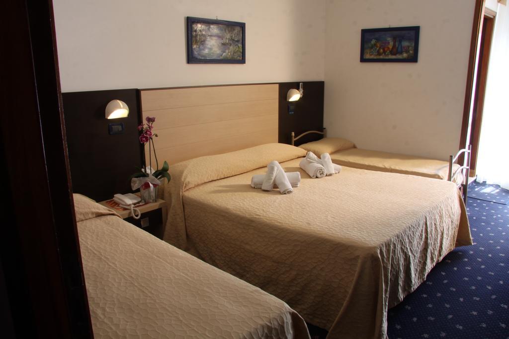 Hotel Tilly Cesenatico Eksteriør billede